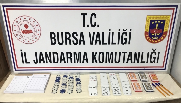 Bursa’da Jandarmadan Kumarhane Baskını
