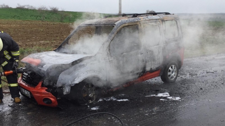 Ekmek Dağıtımına Çıkarken Alev Alev Yandı