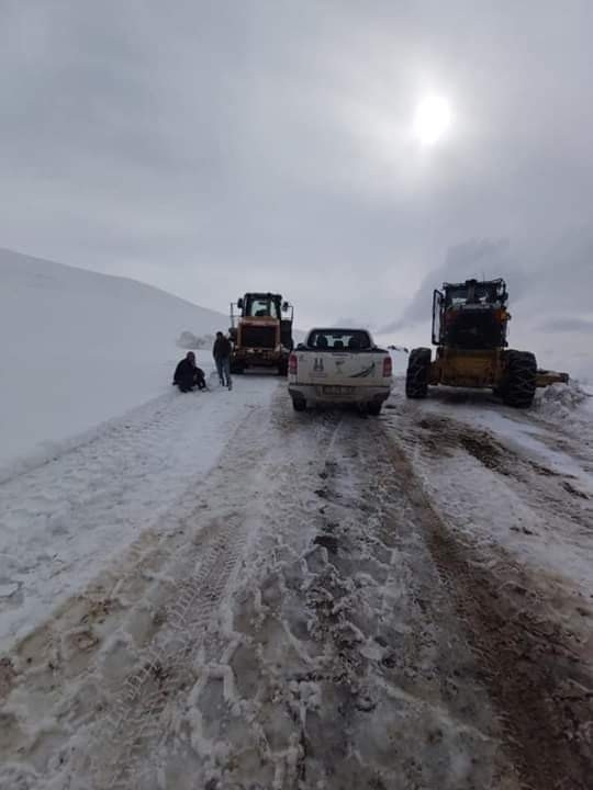 Horasan’da Mart Kapıdan Baktırdı