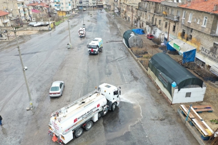 Açık Pazaryeri Temizlenerek Dezenfekte Edildi