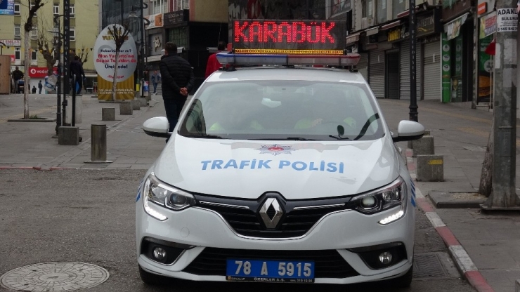 Polislerden ’Evde Kal’ Çağrısı