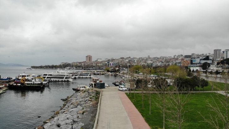 Korona Virüs Nedeniyle Boş Kalan Caddebostan Sahili Havadan Görüntülendi