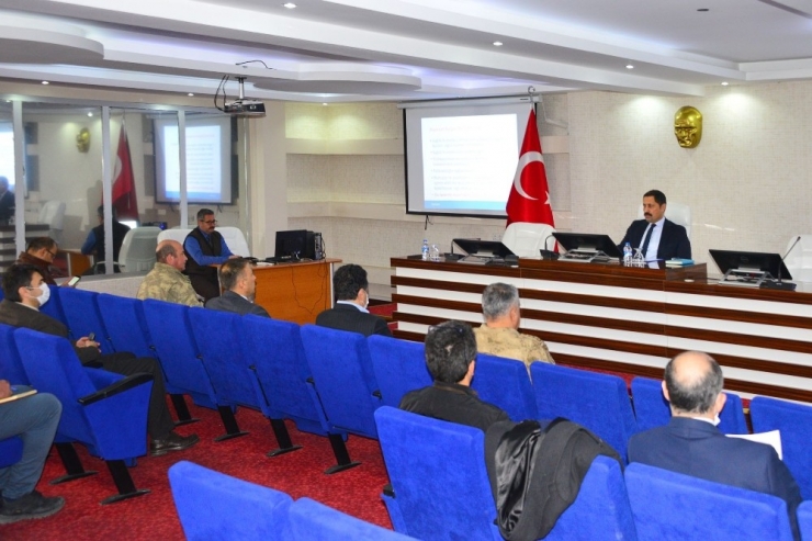 Vali Masatlı Başkanlığında Korona Virüs Gündemiyle İl Pandemi Kurulu Toplantısı Düzenlendi