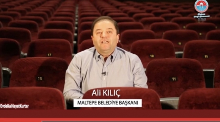 Maltepe Belediyesi Tiyatro Sahnesini Evlere Taşıdı