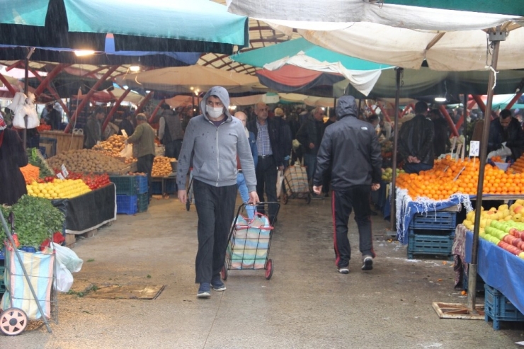 Pazarcılar Yeni Tedbirlere Uydu, Vatandaşlar Memnun Oldu