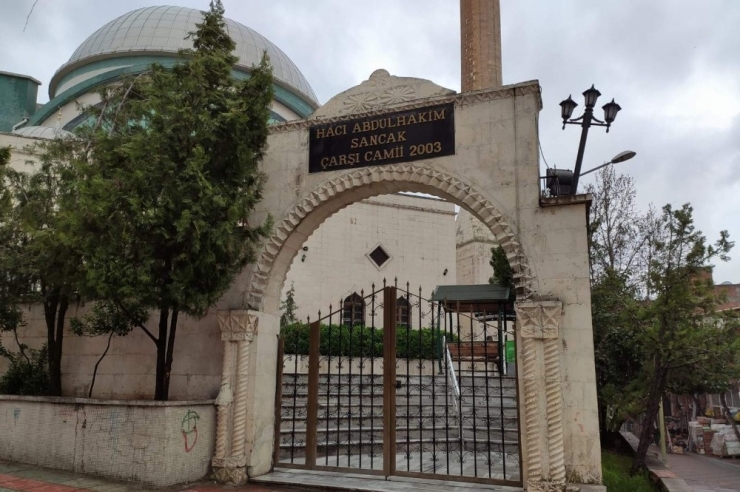 Siirt’te Camiler İkinci Bir Emre Kadar Kapatıldı