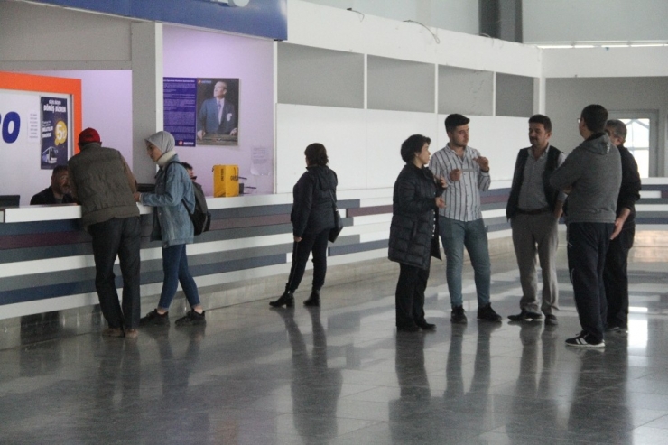 Çorum’da Şehirlerarası Terminal Sessizliğe Gömüldü