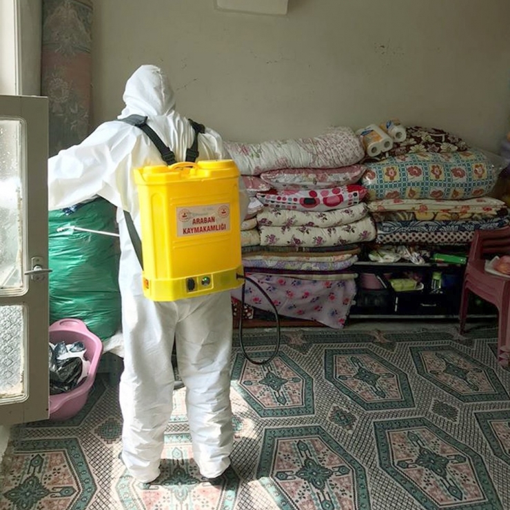 Araban’da Yaşlılara Hizmet Sürüyor