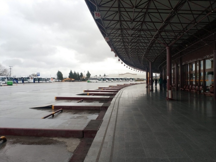 Eskişehir Otogarında ’Korona’ Sessizliği