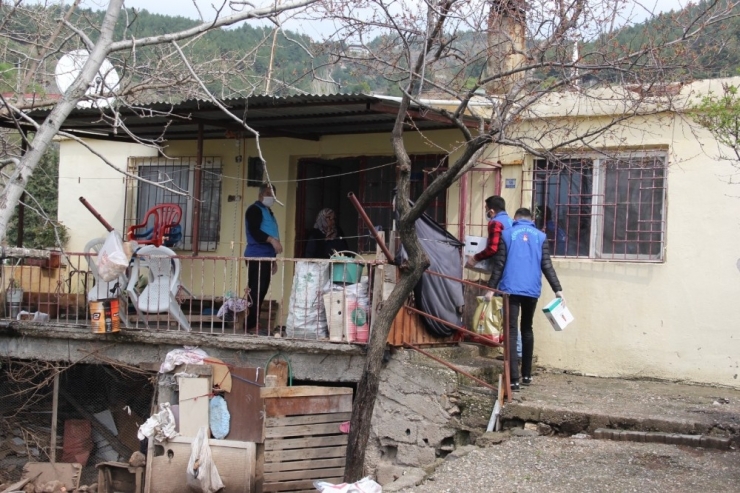 Onikişubat Belediyesi’nden Yaşlılara Yardım Eli