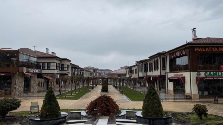 Malatyalılar Uyarılara Uyuyor