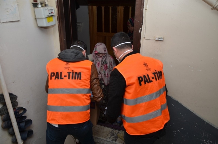 Başkan Sunar: “Palandökenlinin Emrindeyiz”