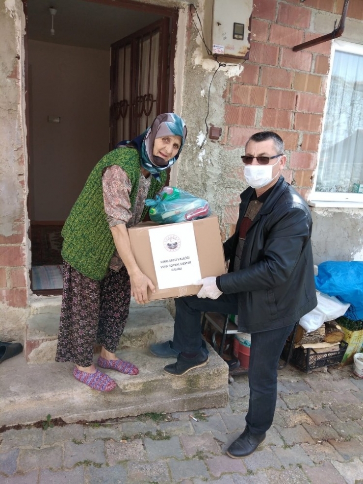 Stk’ların Yardımları 65 Yaş Üstü İhtiyaç Sahiplerine Teslim Edildi
