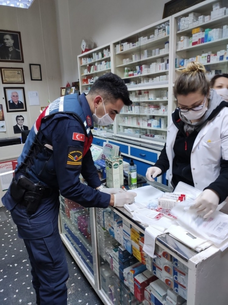 Ayvalık’ta Jandarmaya Anlamlı Teşekkür