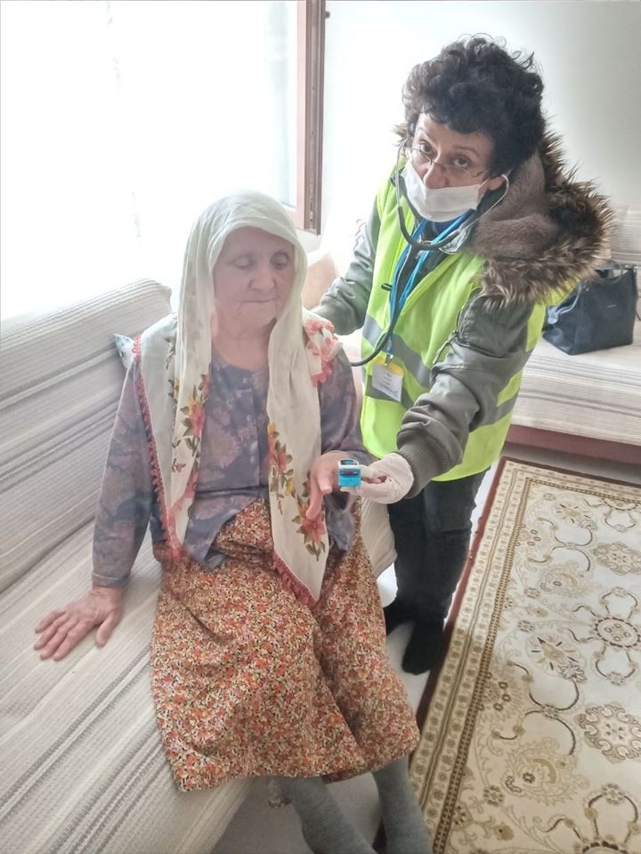 Belediye Yaşlıların Yanında