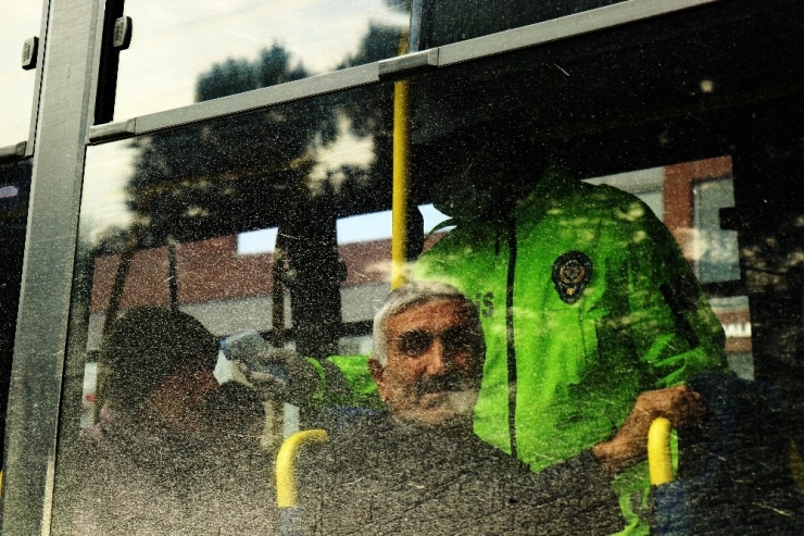 Sakarya’da, Şehir Dışından Gelenlere Ateş Ölçerli Önlem