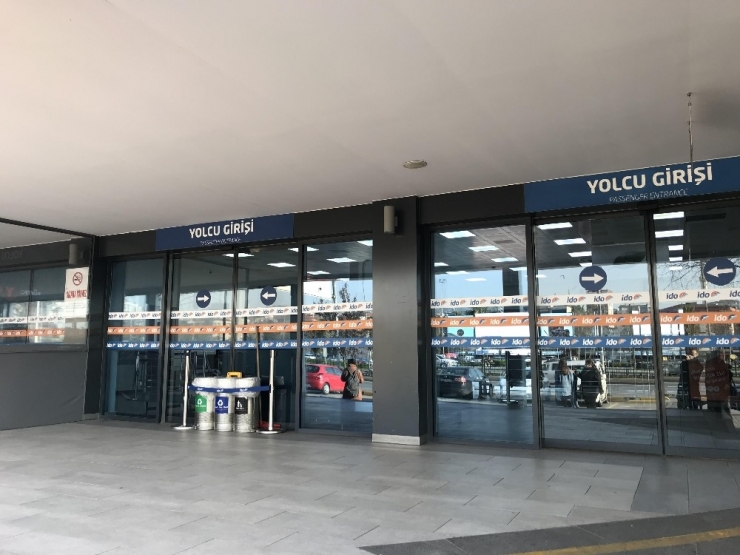 Korona Virüs Nedeniyle İstanbul’da Şehirlerarası Deniz Yolu Ulaşımı Durduruldu