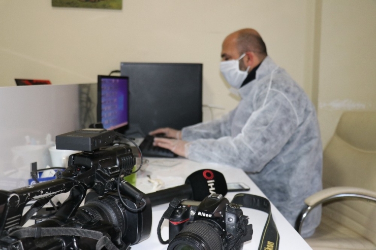 Malatya Büyükşehir Belediyesinden Basına Koruyucu Malzemeler