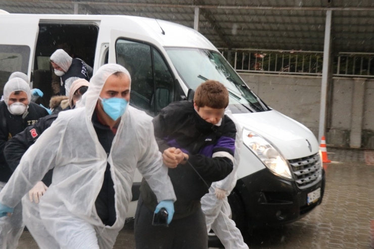 Karantinada Hakaret İçerikli Yayın Yapan 3 Öğrenci Adliyeye Sevk Edildi