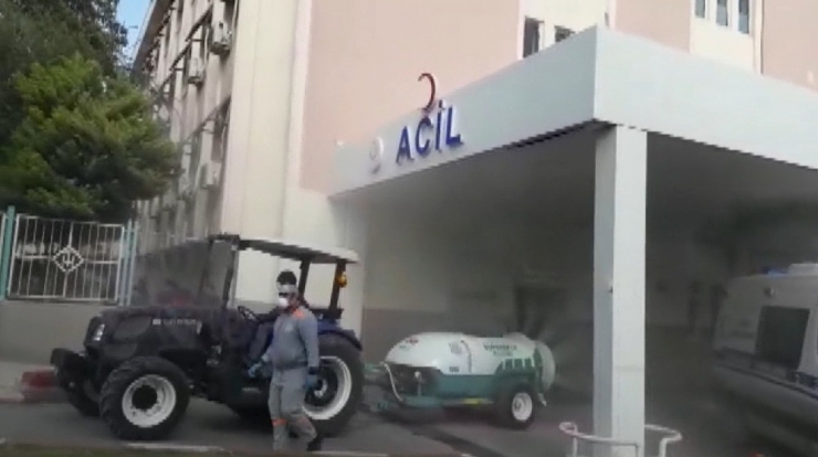 Tarsus Belediyesine, Sağlık Çalışanları Ve Vatandaştan Alkışlı Teşekkür