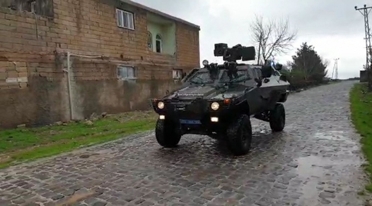 Viranşehir’de Jandarma Ve Polis Vatandaşları Anonslarla İkaz Ediyor