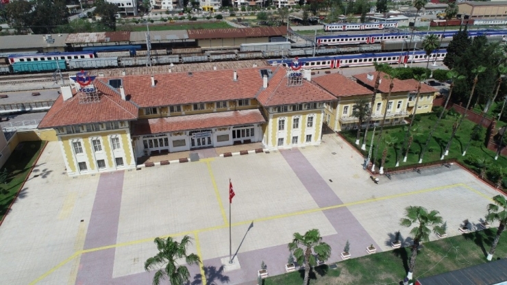 Gar Kapandı, Yolcular Geri Döndü