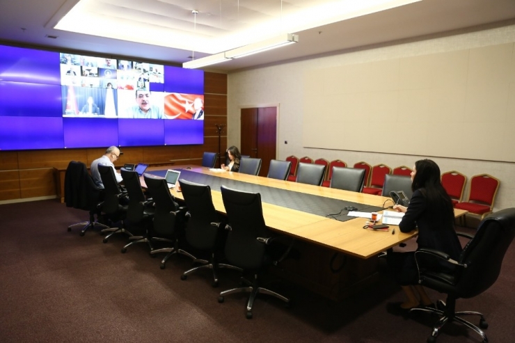 Karaaslan’dan Belediye Başkanlarına: “Birlikte Başaracağız”