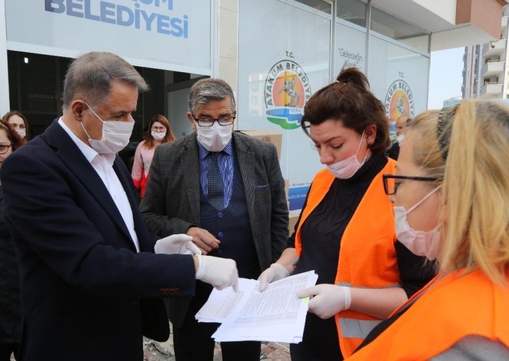 Başkan Deveci: “Komşusu Açken Tok Yatan Bizden Değildir”