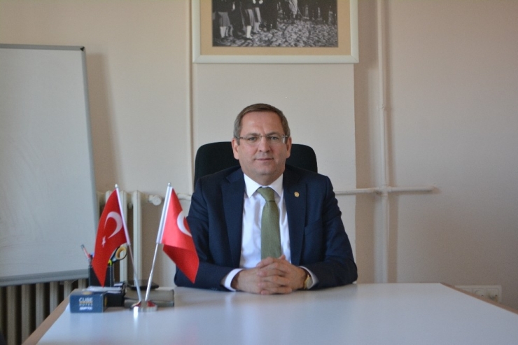 Ayvalık Koronavirüse Karşı Omuz Omuza