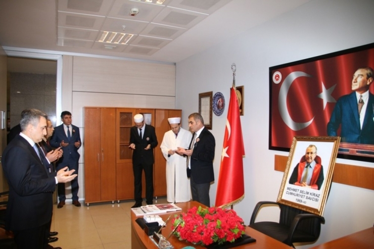 Şehit Savcı Kiraz, Makam Odasında Anıldı