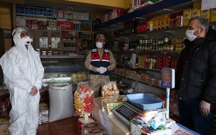 Korona Virüse Karşı Bayburt’ta Vatandaşlar Bilgilendiriliyor