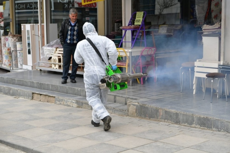 Mamak’ta “Sıcak Sisleme” İle Dezenfekte