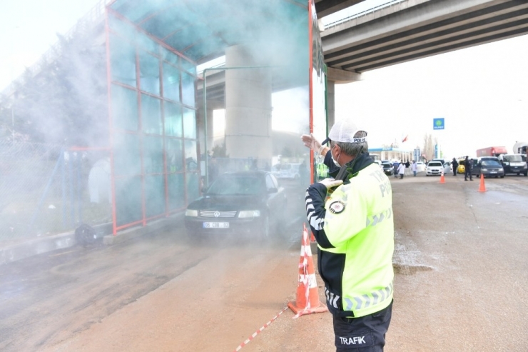 Mamak’tan Araçlar İçin “Dezenfekte Tüneli”