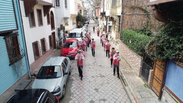 Mudanya Bandosu’ndan Mudanyalılara Moral Konseri