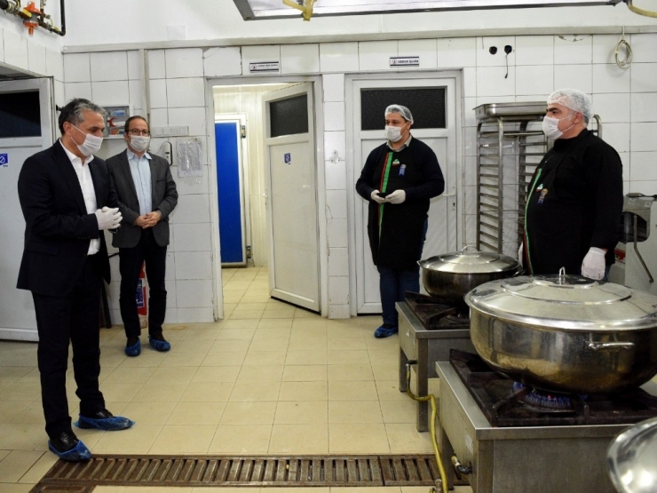 Başkan Uysal Aşevini İnceledi: "Kapasite 2 Katına Çıktı"