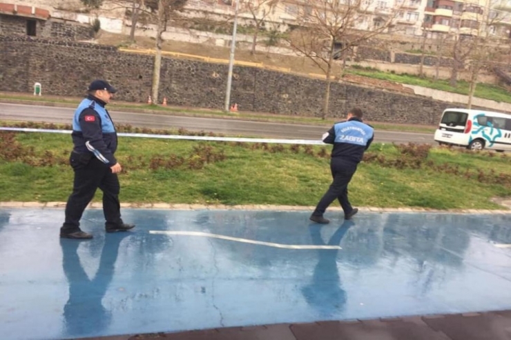 Tekirdağ’da Sahil Korona Salgını Nedeniyle Yürüyüşe Kapatıldı