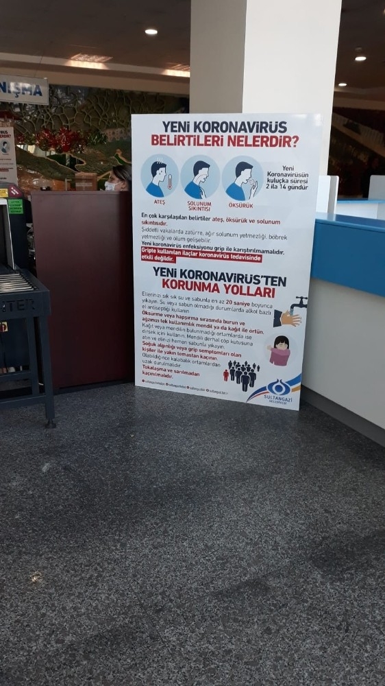 Sultangazi’de Apartman Girişlerine Korona Virüs Bilgilendirmesi