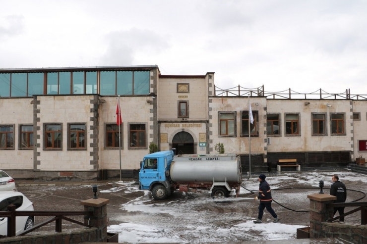 Uçhisar’da Korona Virüsle Mücadele Çalışmaları Sürüyor