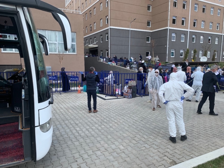 Karantinadaki Umreciler Isparta’dan Mutlu Ayrıldı