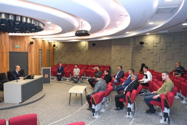 Suriyeli Kanaat Önderlerine Korona Uyarısı