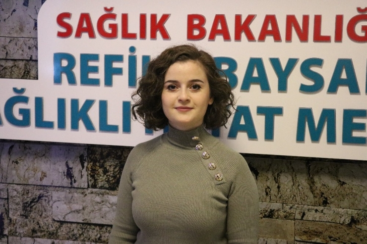 Bolu’da Evde Kalan Vatandaşlara Telefonla Psikolog Desteği