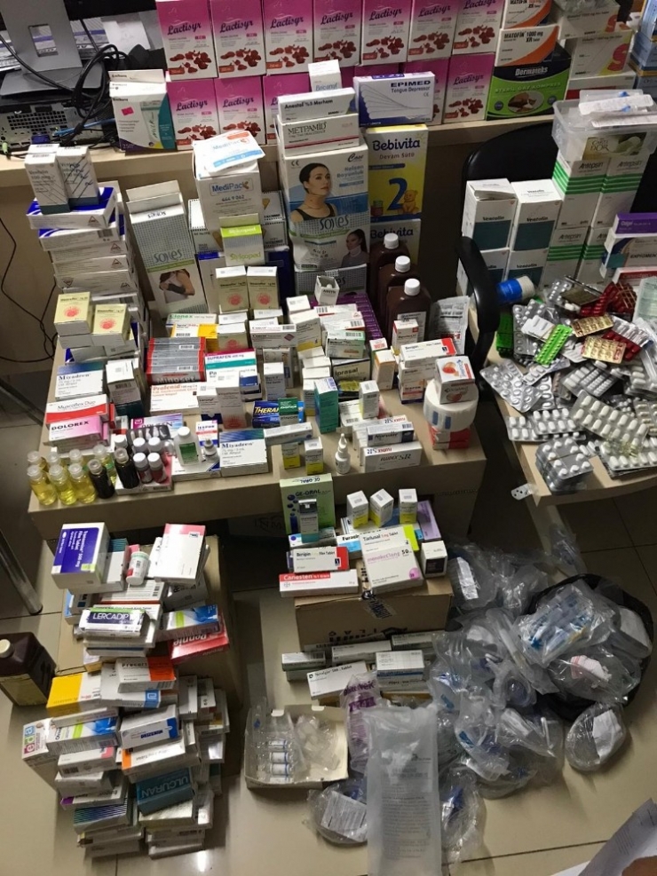 Kaçak Eczane Kapatıldı