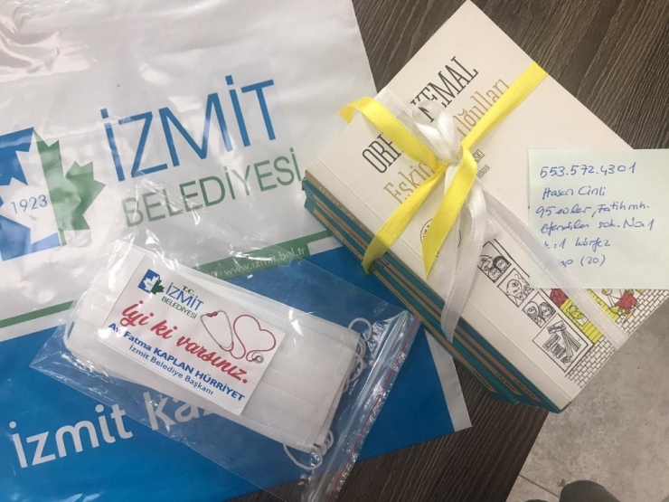 Kitap Bulamayan Üniversitelilere Başkan Hürriyet’ten Destek