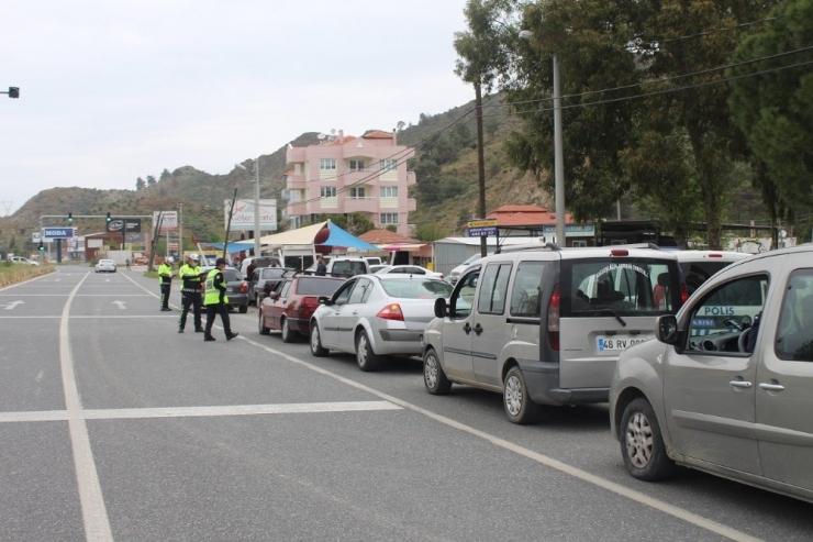 Ortaca’ya Giriş Ve Çıkışlarda Korona Virüs Tedbirleri Arttırıldı