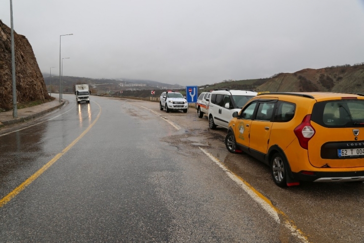 Kayıp Uzman Çavuş Güneş Ve Gülistan’ı Arama Çalışması Sürüyor