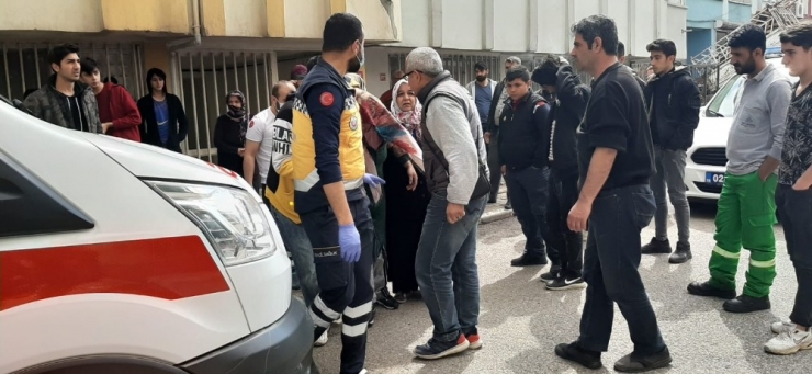 İkamet Yangınında 1 Kişi Hastanelik Oldu