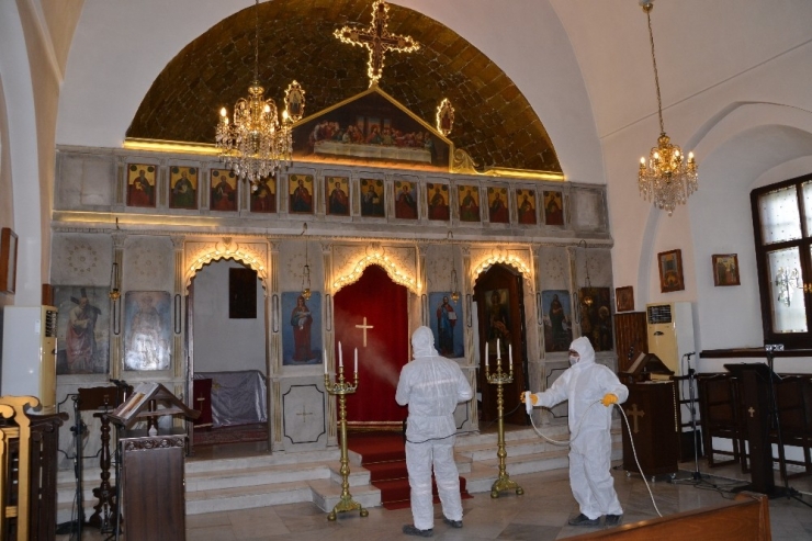 Akdeniz İlçesinde Korona Virüs İle Mücadele Kararlılıkla Sürüyor