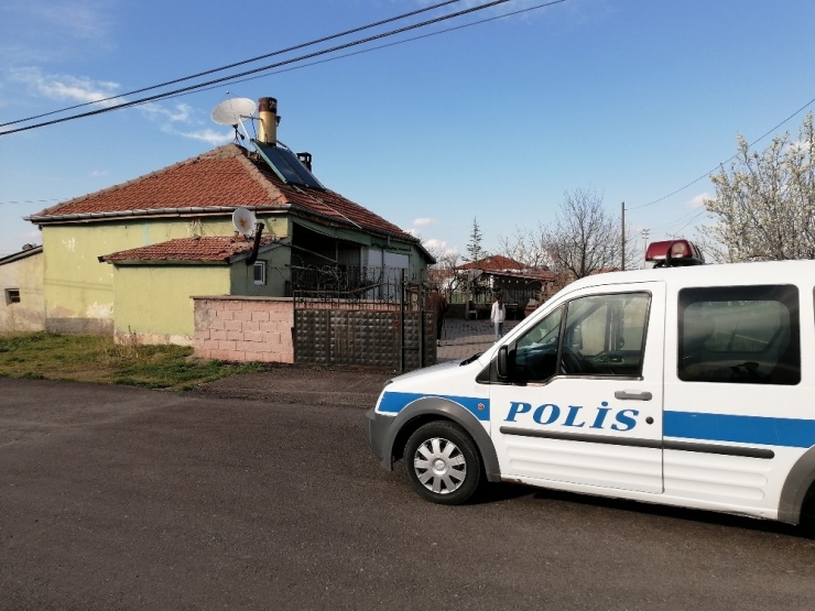 Üvey Kardeşlerin Bilgisayar Kavgası Kanlı Bitti: 1’i Ağır 2 Yaralı