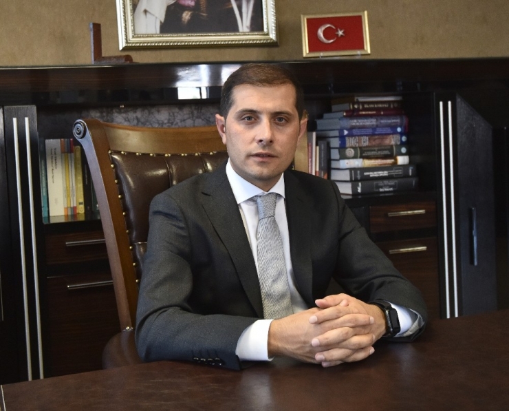 Kaymakam Erat Ve Başkan Çoban’dan ’Biz Bize Yeteriz Türkiyem’ Kampanyasına Destek