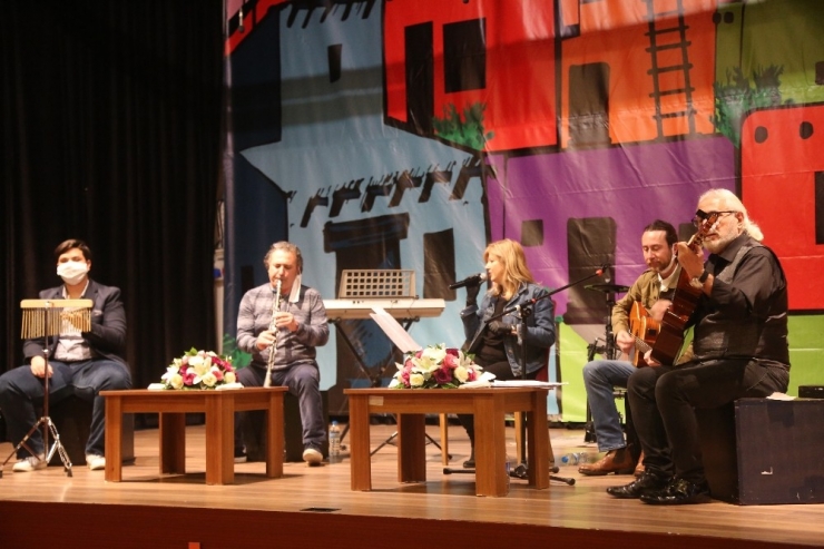 Erdemli Belediyesinden Online Konser